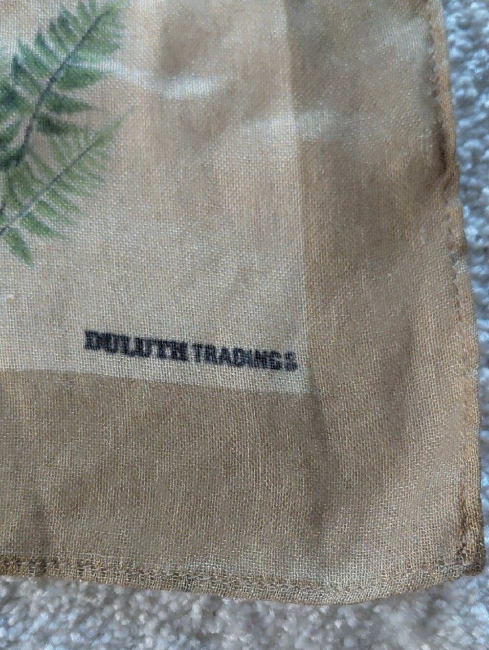 Duluth Trading Co Botanical Soft Scarf with Green and Cream Accents 28"x28" - Picture 2 of 9
